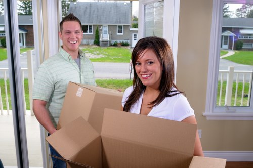Packing and transport support for a Cotland house move