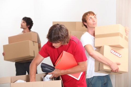 Flexible man with a van service for Cotland home moves and deliveries