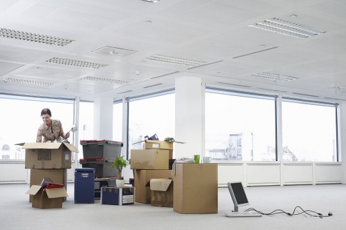 Packing and loading support for a Cotland property move